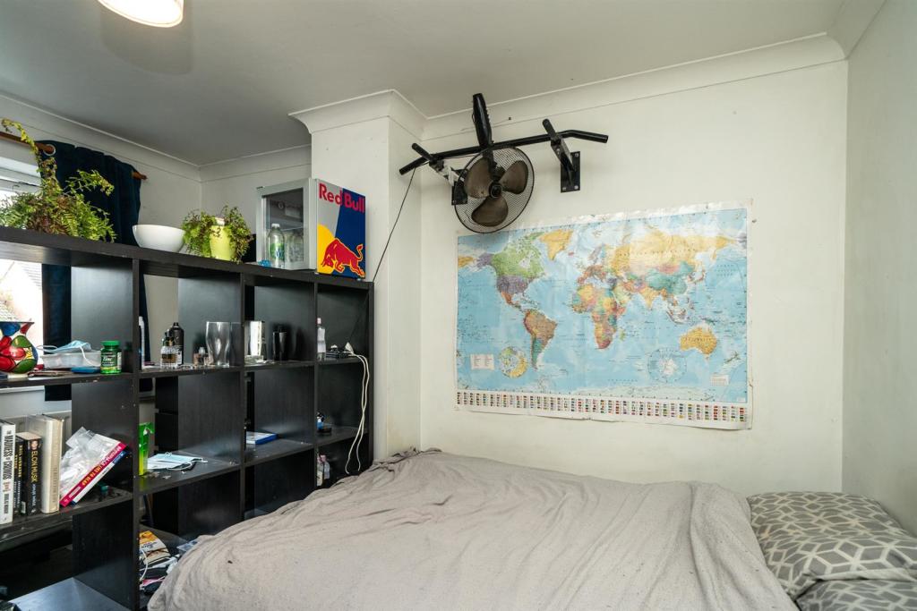 2-Flinders-Close-1032.jpg
