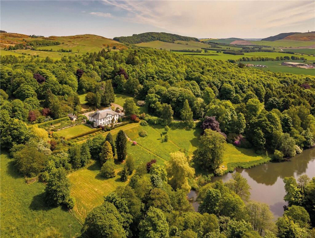 Aytounhill House