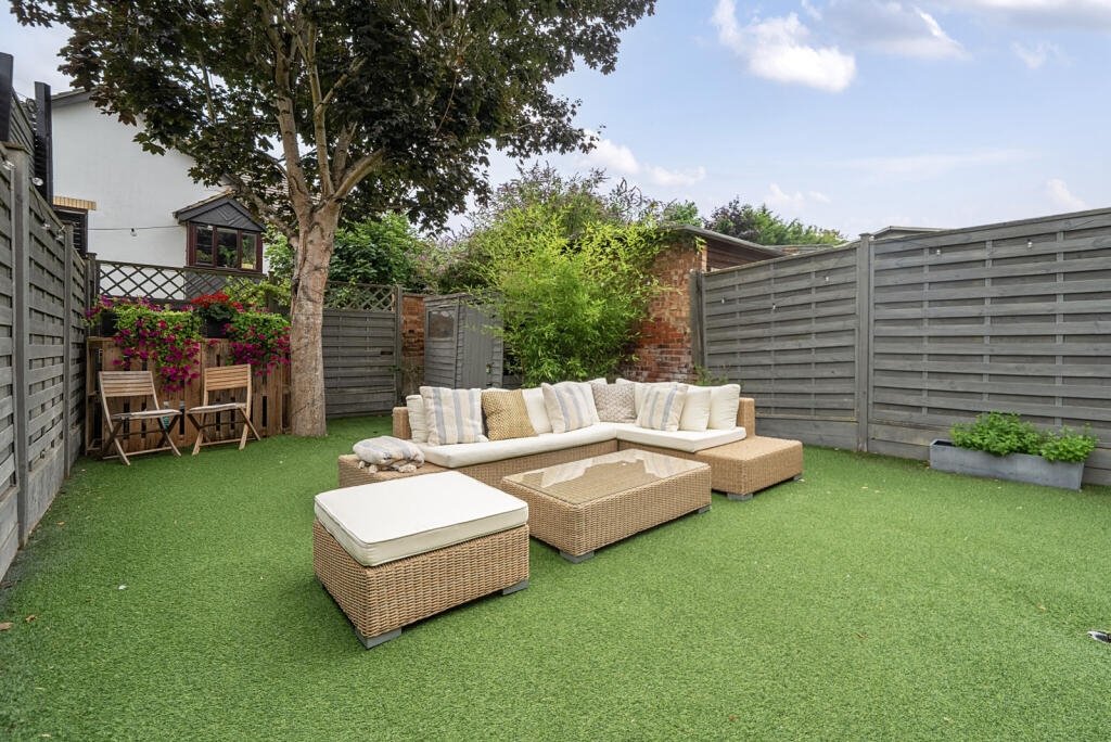 1329412-23-688387...