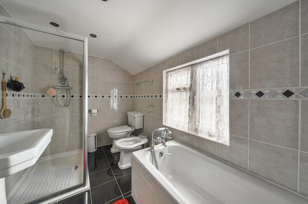 34-682214af6bcf9-...