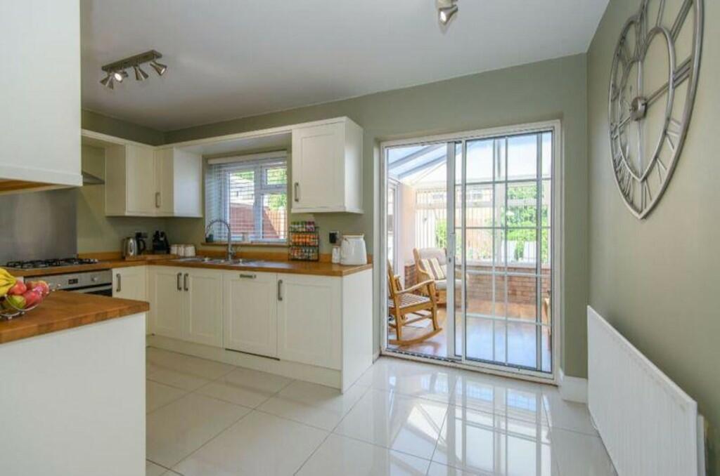 Kitchen1