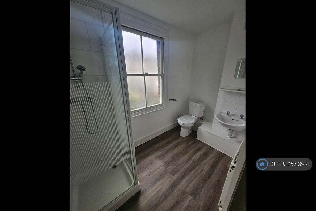 Bathroom 2