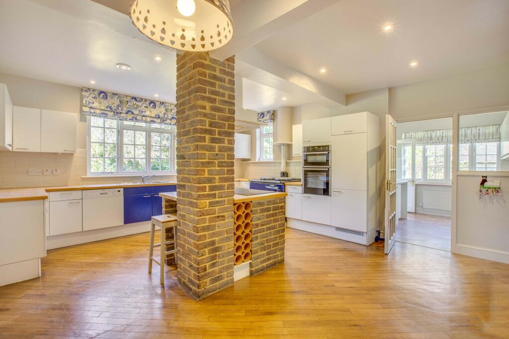 Penny Meadow, 16 Cliveden Mead, SL6 8HE (LOW RES)-