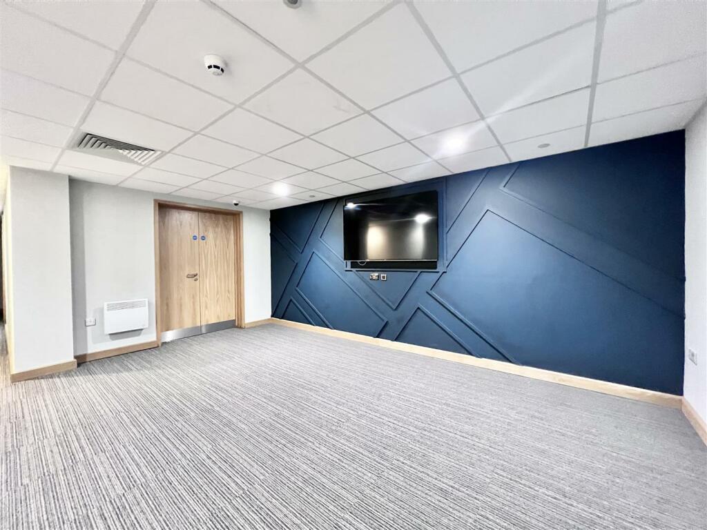 Communal Living Area.jpeg
