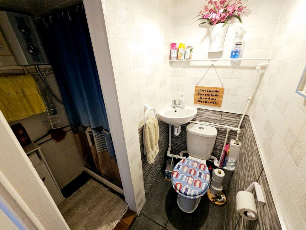 dad29537-ae6f-40e4-a237-2d4108d9ce58