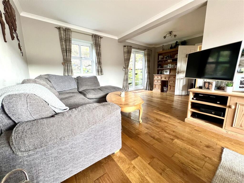 Open Plan Lounge