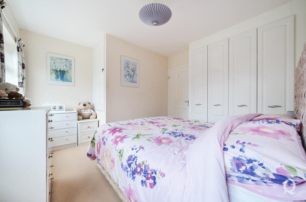 10087467-f0c3-459...