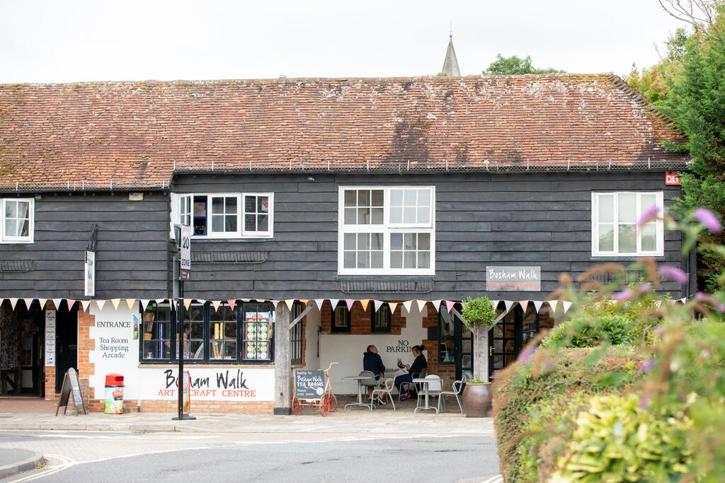 External local area shot of cafe in bosham quay