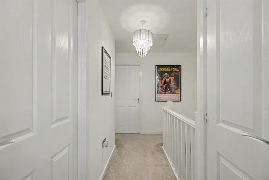 2nd Floor Landing_2.jpeg