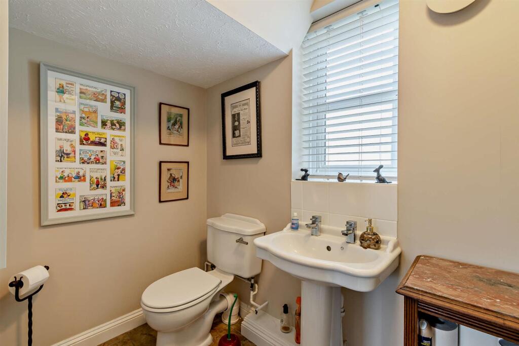 8637103-interior14-800.jpg