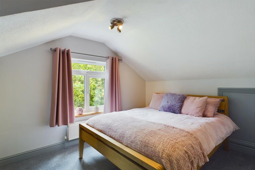 CAM01689G0-PR0401...