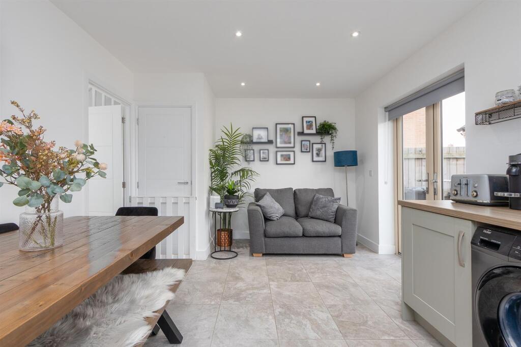29 Blakenhall Drive