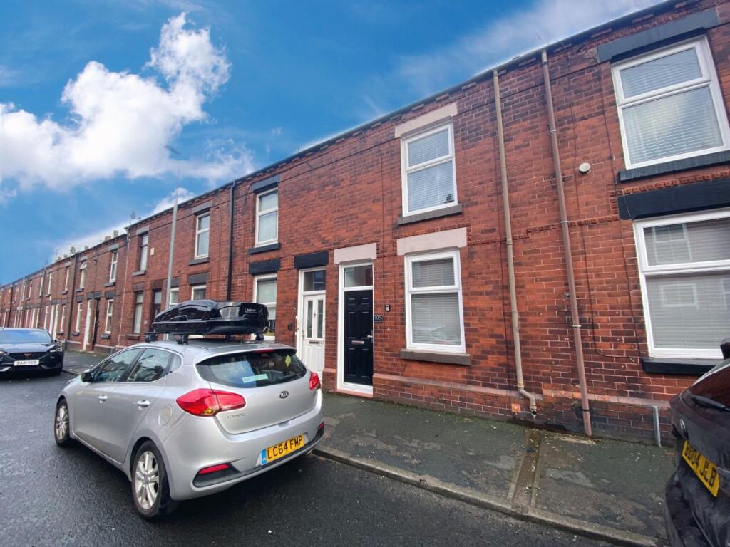 Edgeworth Street, St. Helens