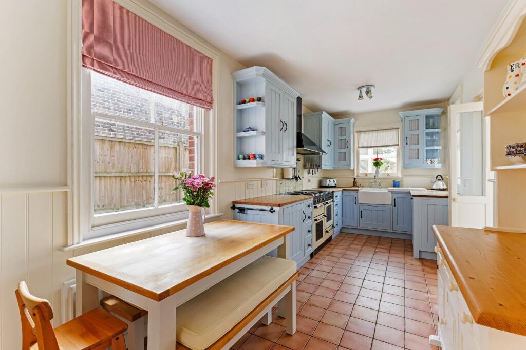 Kitchen/Breakfast
