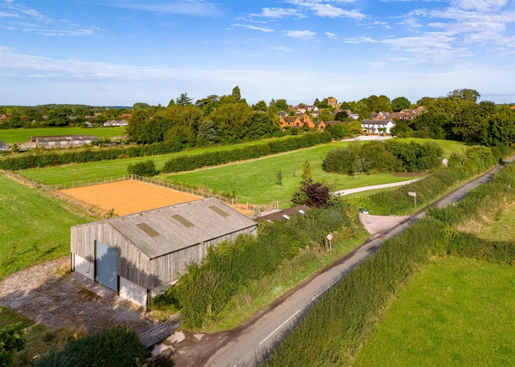 The Grove, Bradley-Drone-03.jpg