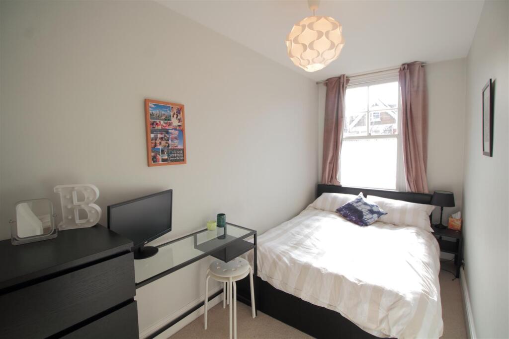 Eden Harper Lynette Avenue