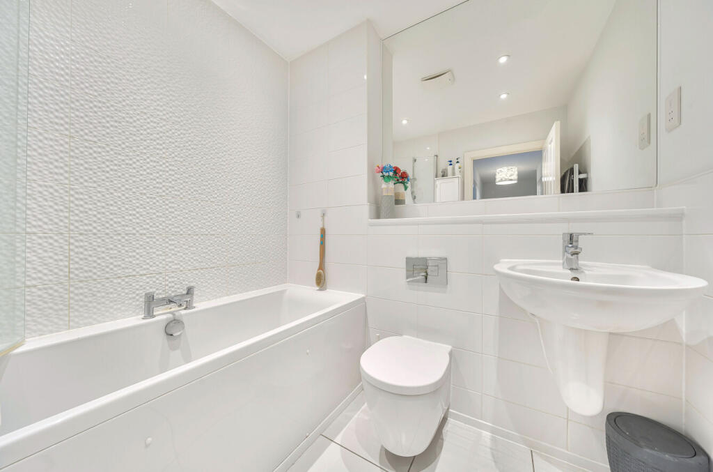 1316836-26-6862b0...