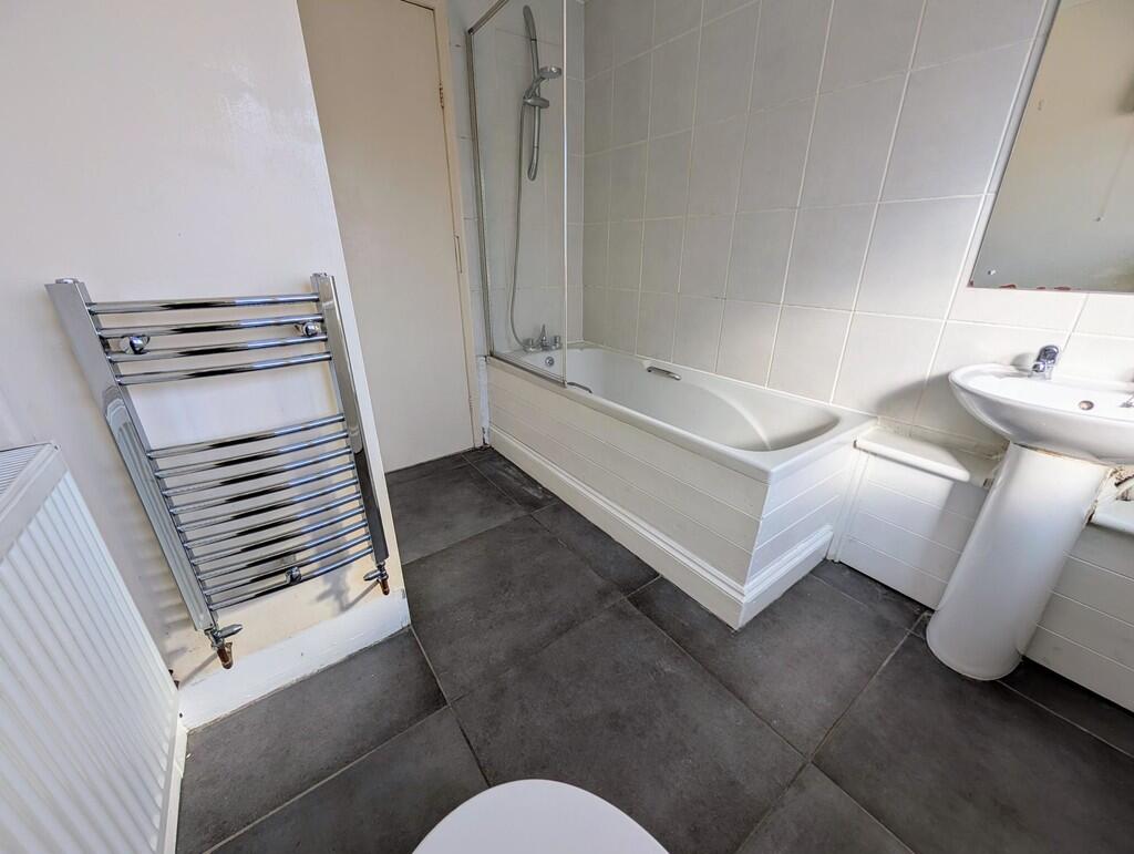 PXL_20250402_0826...