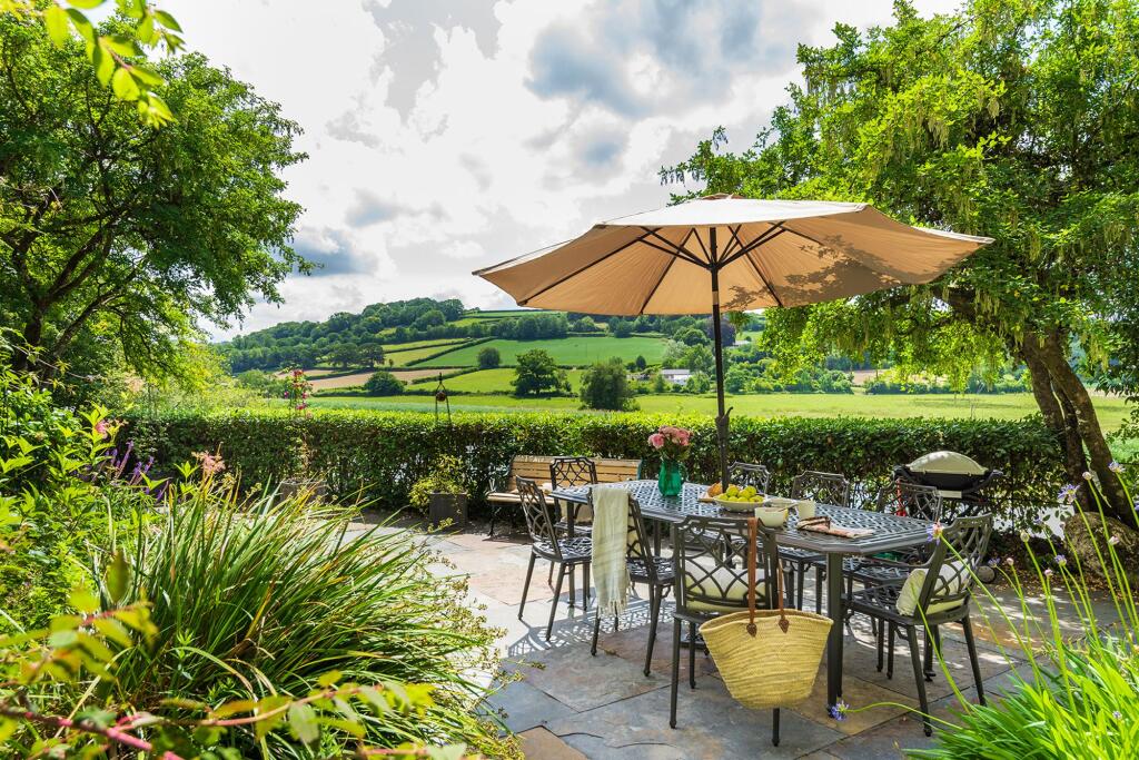 Patio, Danescombe Valley House, Calstock. Cornwall