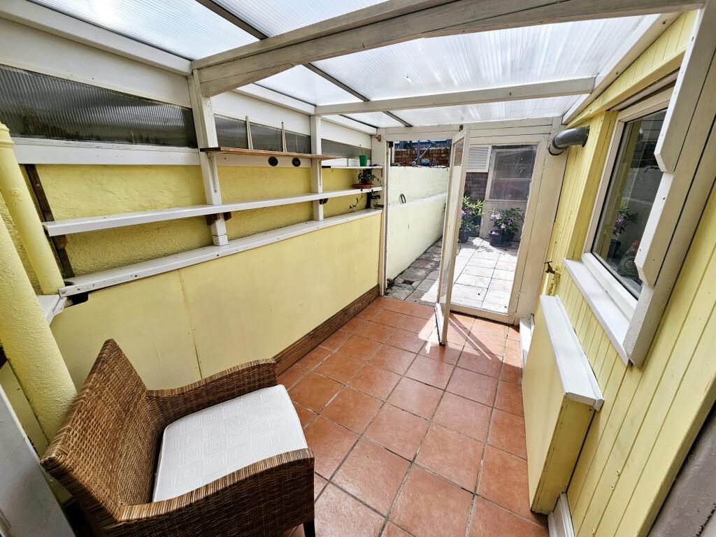 e8017514-cc6e-41c4-b9c8-9fa0d7cdae1c