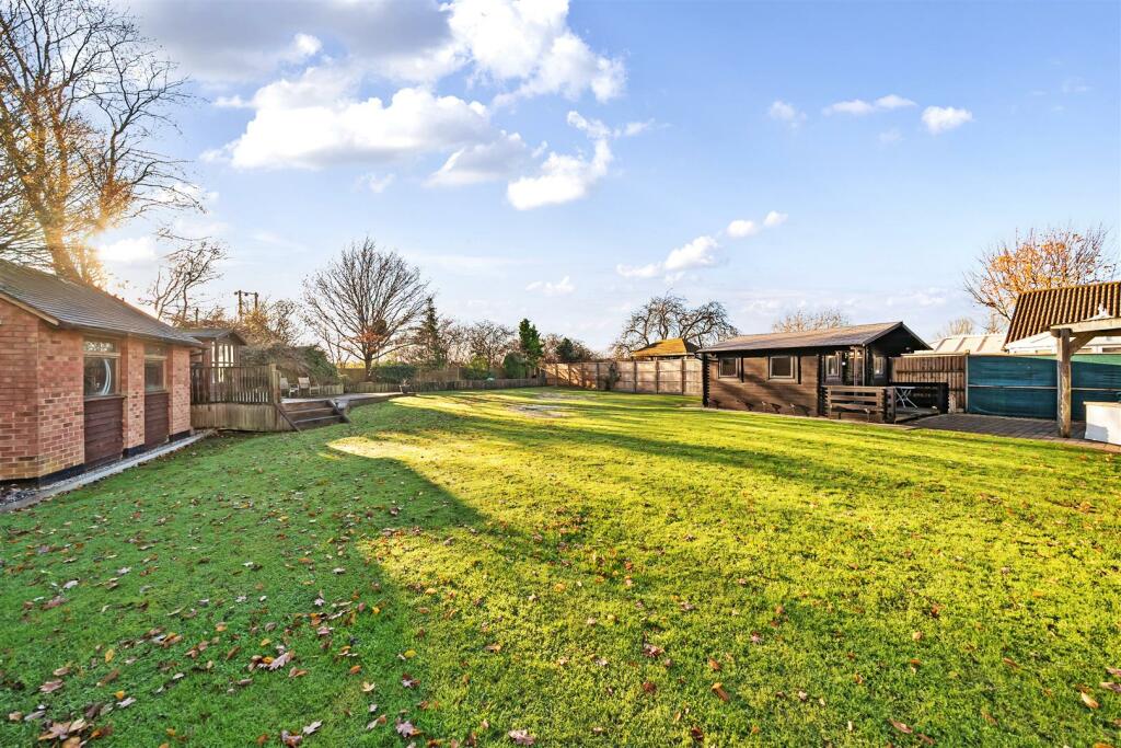 6752b37181ba5-1220501 (28)(1).jpg