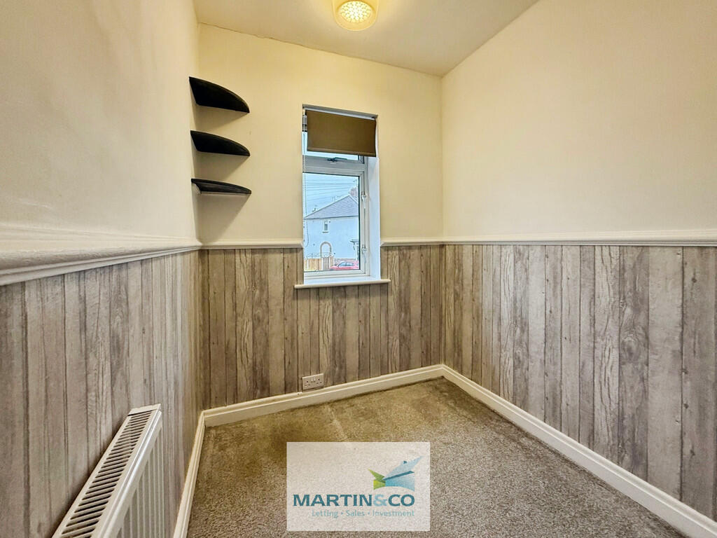 a4c7cde1--403F-B2...