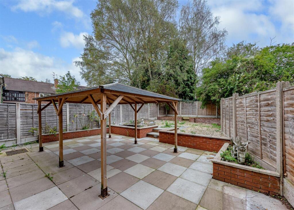 3 Lilac Drive-14.jpg