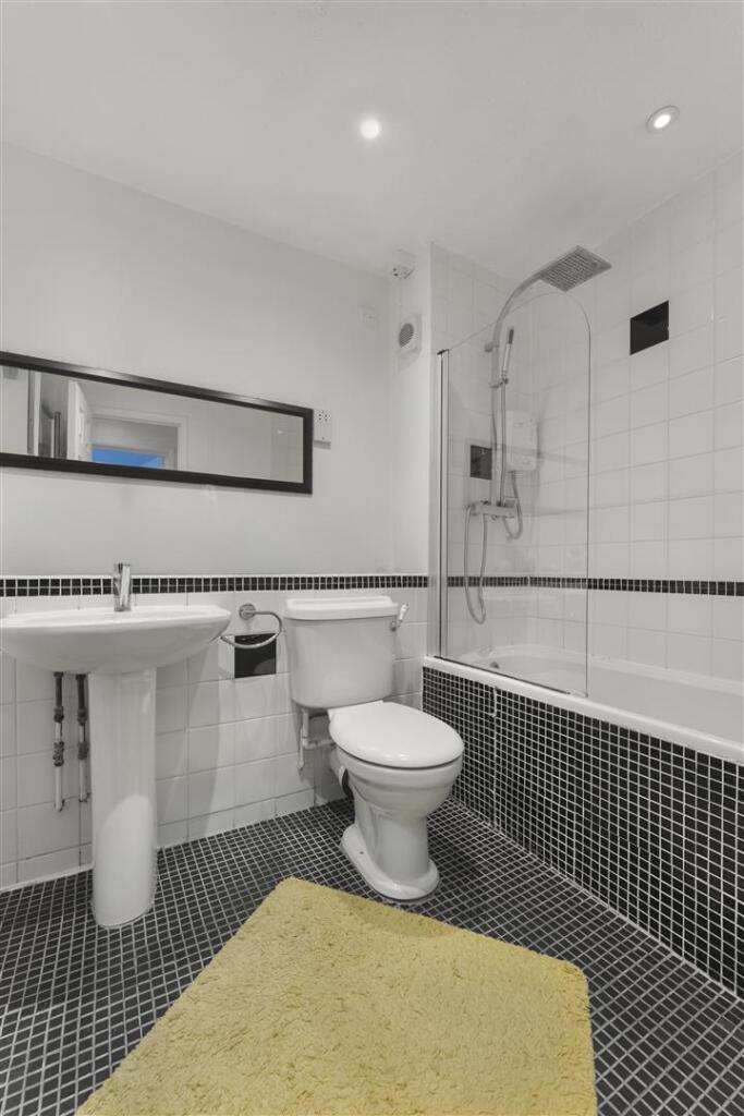 Chingford Avenue, E4