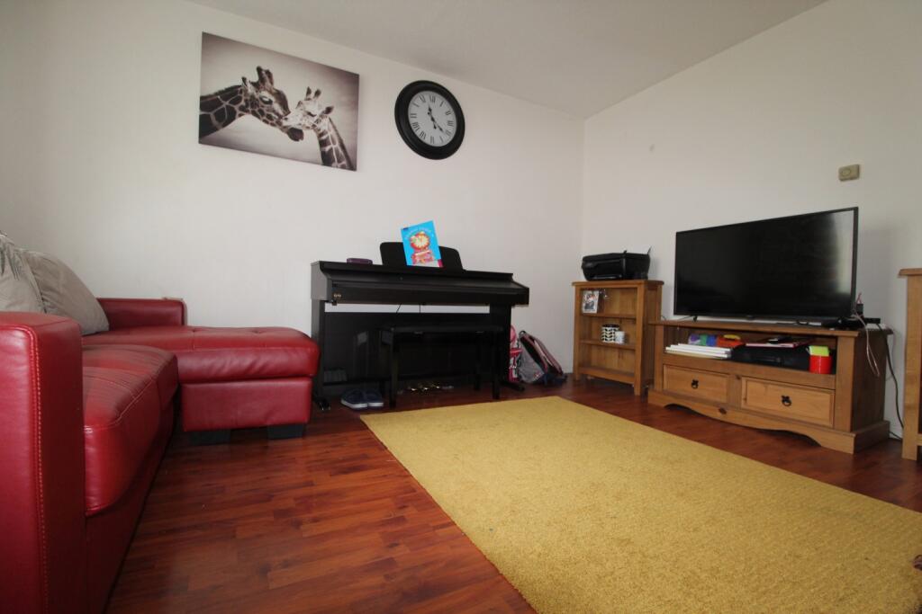 159 Clay Hill living room