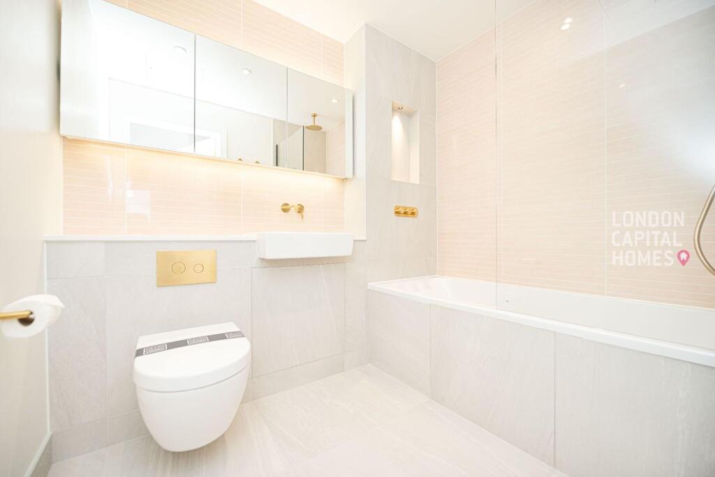 Bathroom.jpeg