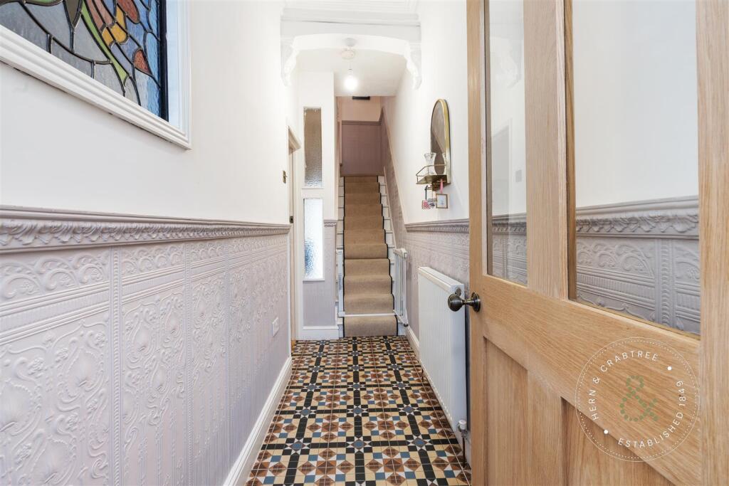Wyndham Road, Pontcanna, Hern Crabtree (14).jpg