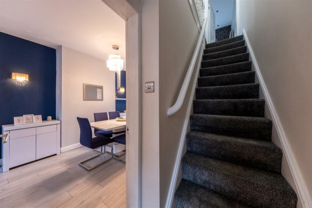 85 Gladstone Street-015.jpg