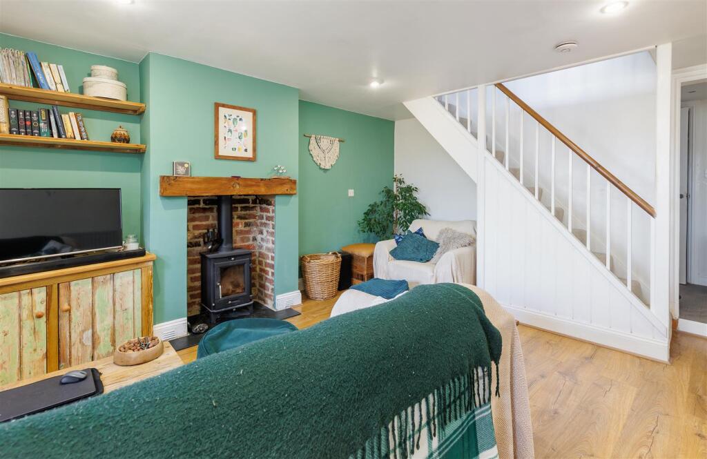 Sitting Room 1-2