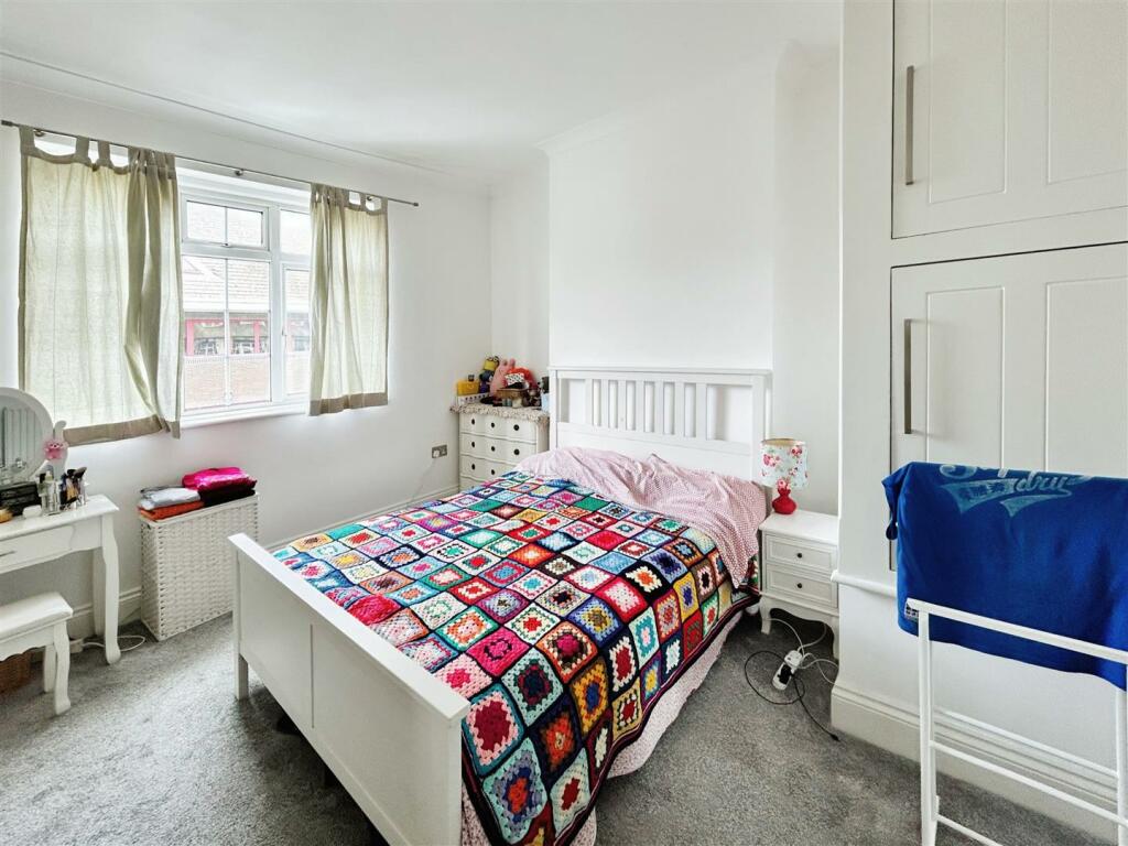 Bedroom.jpg