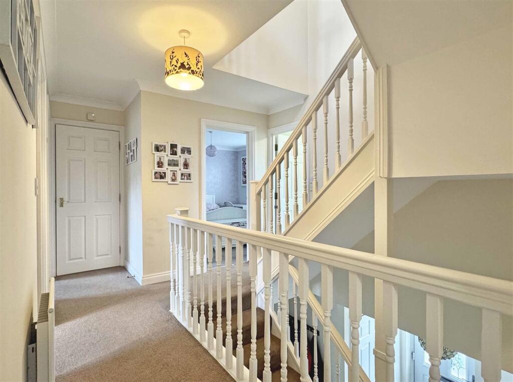 First Floor Landing.jpg