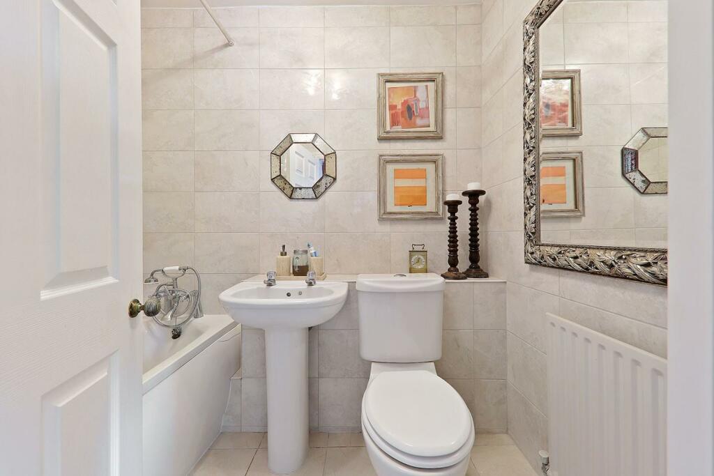 04-0057JHPropWorld - 65b Peak Hill - 12 (1)-medium