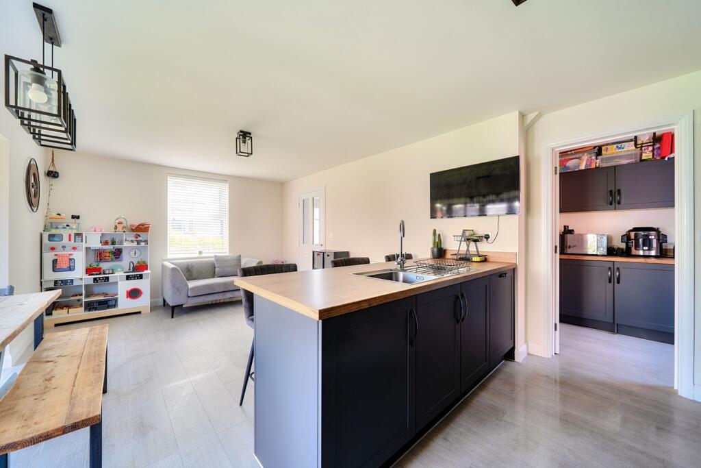 1315614-19-6862b824e752c-1