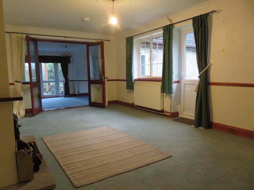 SITTING ROOM