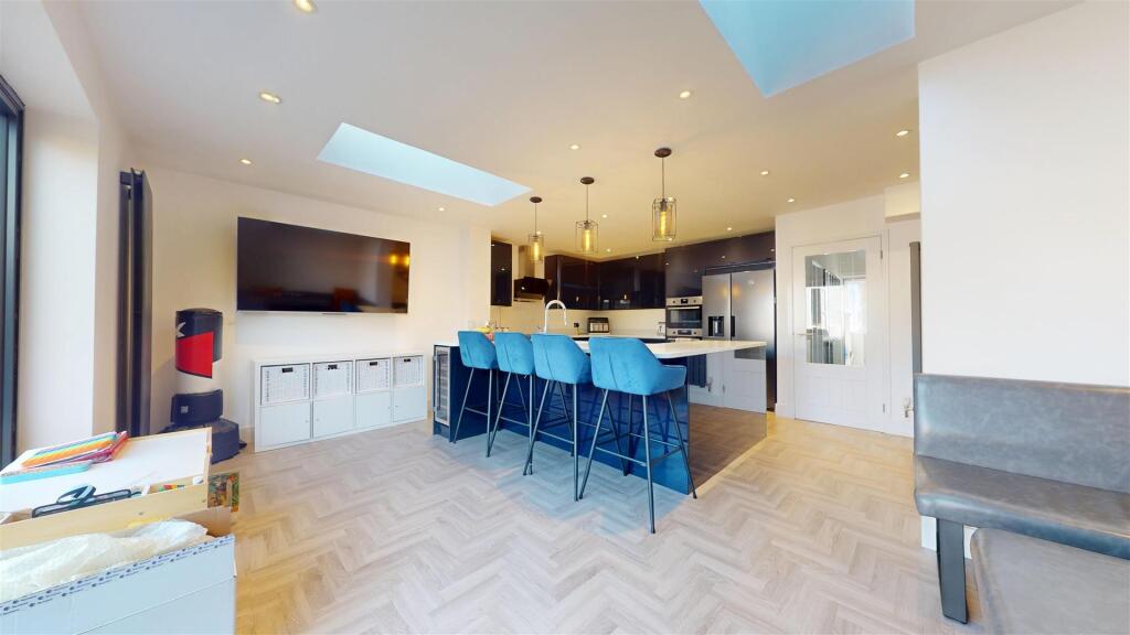 St Georges Avenue Kitchen Diner