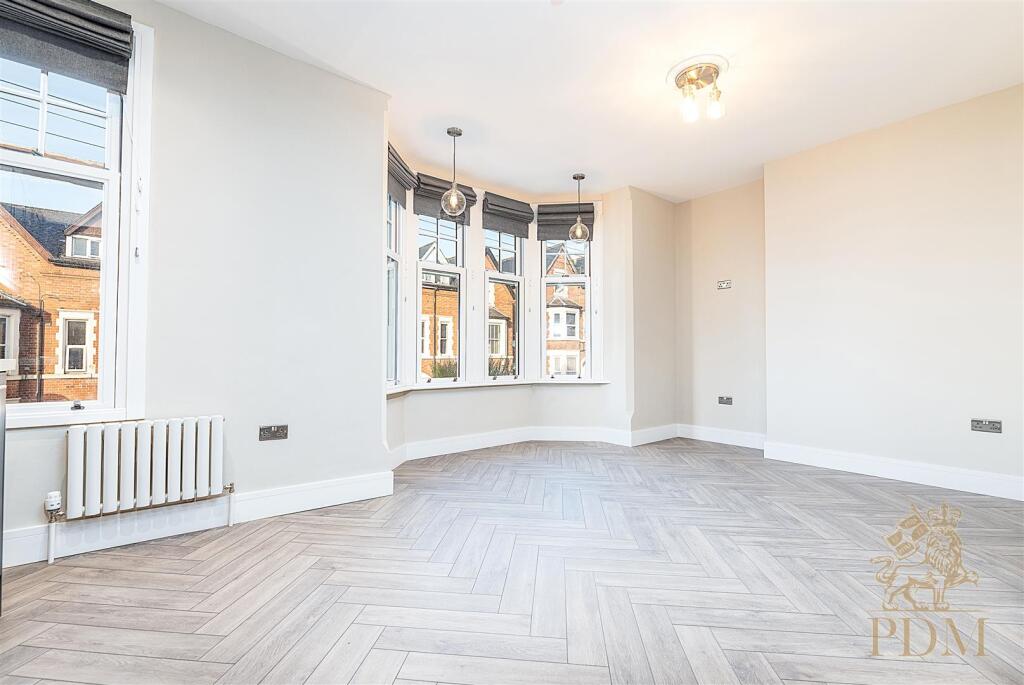 Apt 2, 6 Mapperley Park Drive Mapperley NG3 5BX