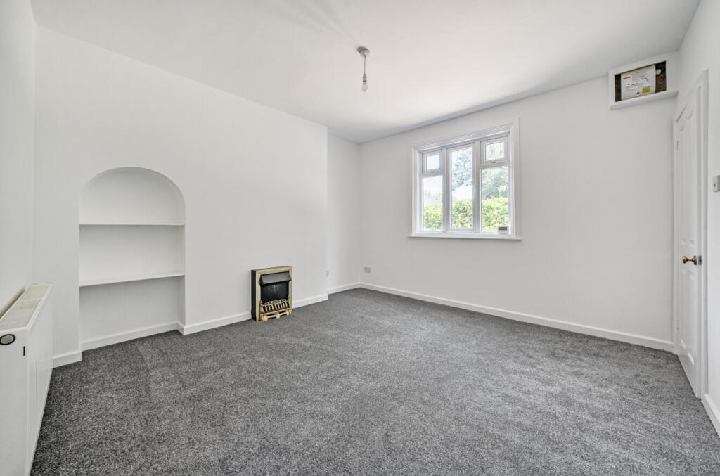 1318252-11-686d1b...