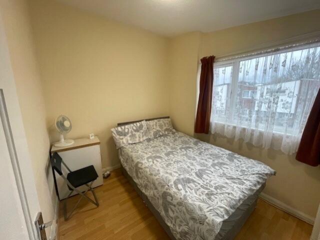 bed 1