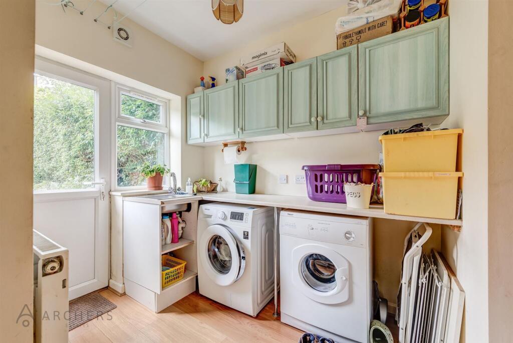 115RingsteadCrescent(Interior)-9.jpg