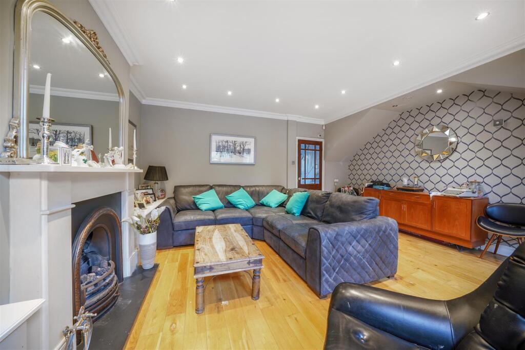 16 Wellgarth - 08.jpg