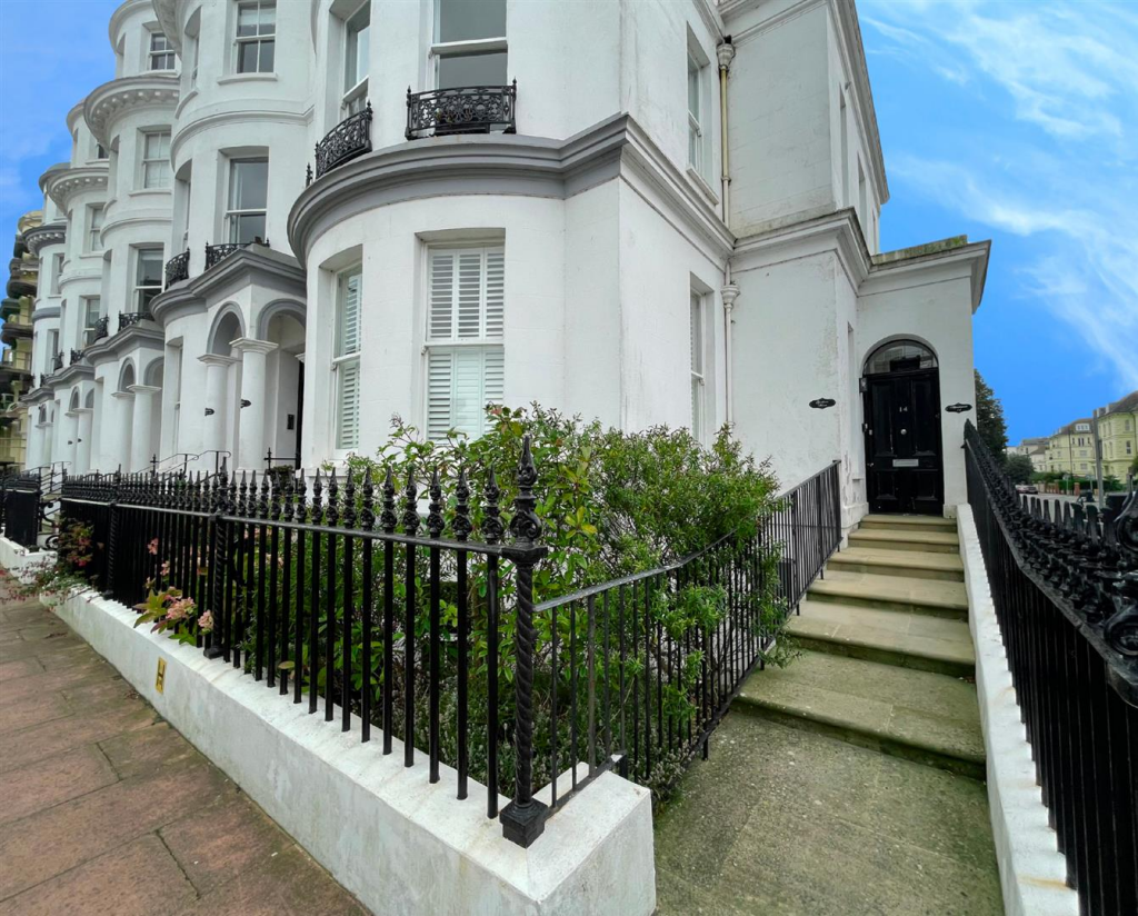 Untitled design (34).png