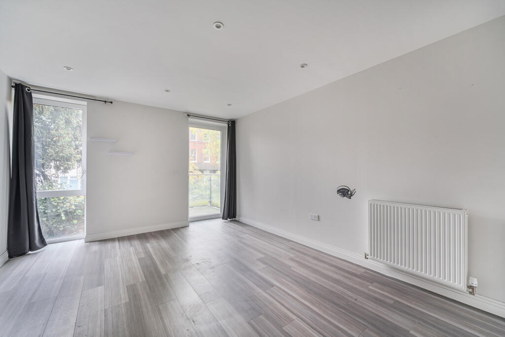 1381370-6-691333d...