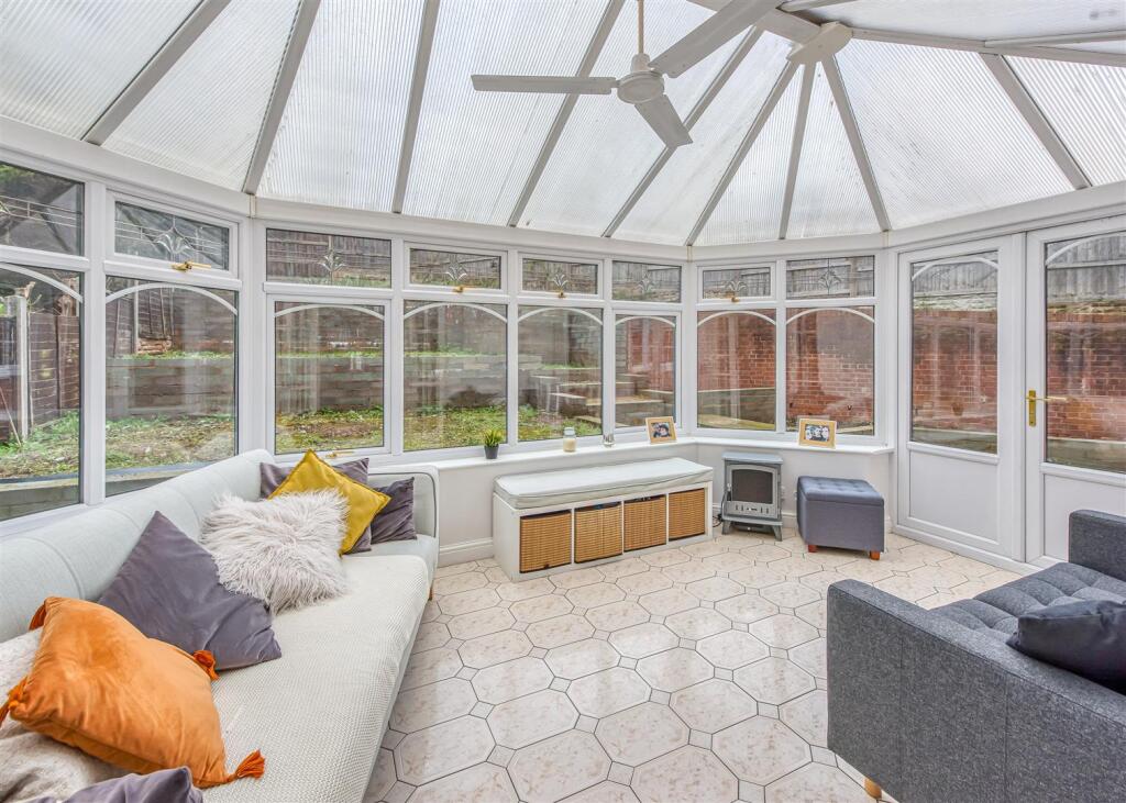 2 Heath House Drive-conservatory.jpg