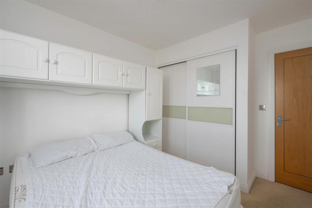 Carlton Court, The Bridge Approach, Whitstable