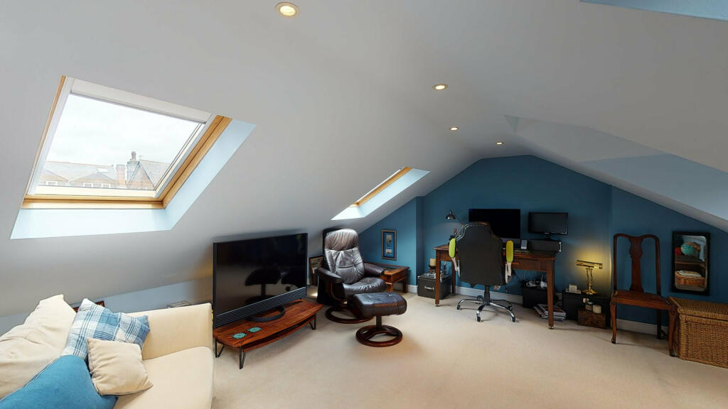 28-Claremont-Road-06012022_213232