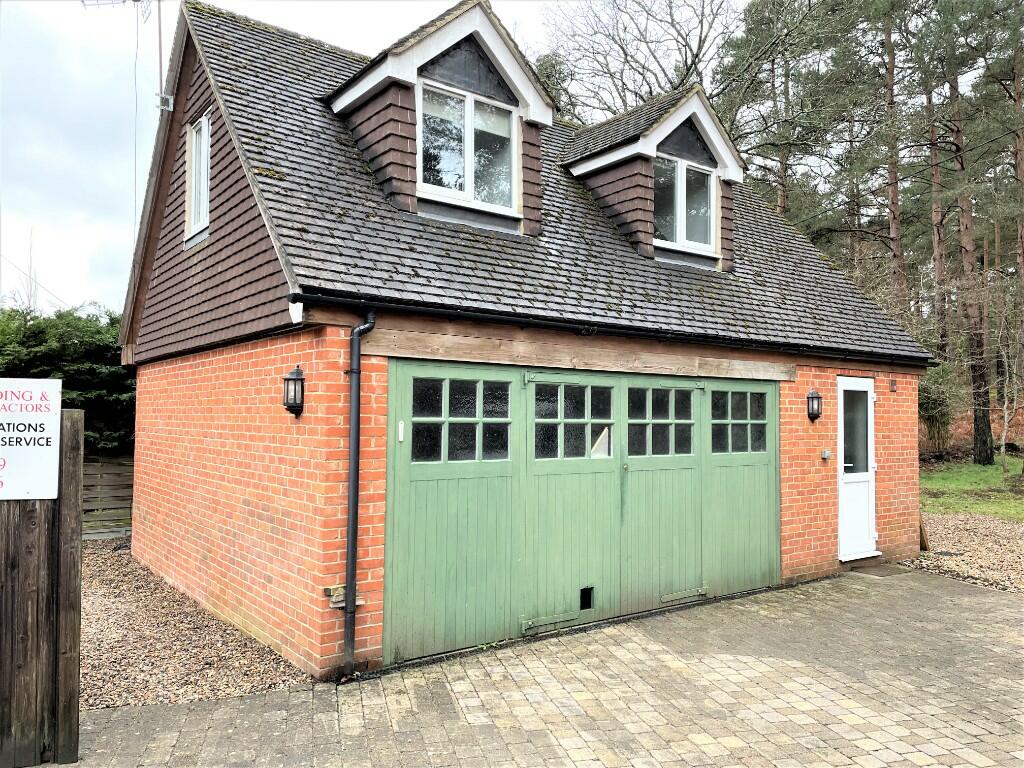 Annex/Double Garage